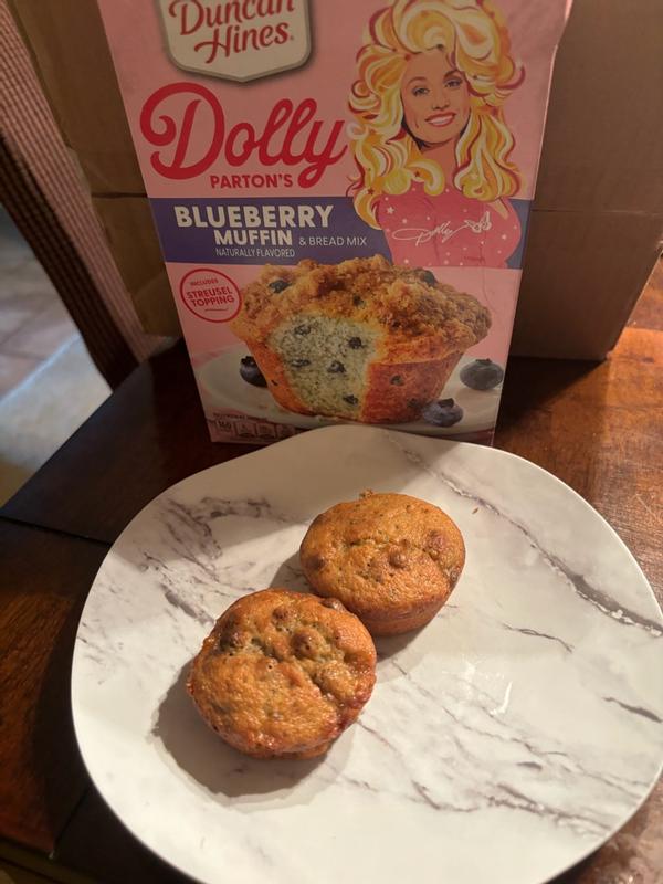 【Moldy Muffin】+【Pranky Peanut】の2つセット Dolly Parton's Blueberry Muffin & Bread Mix | Duncan Hines