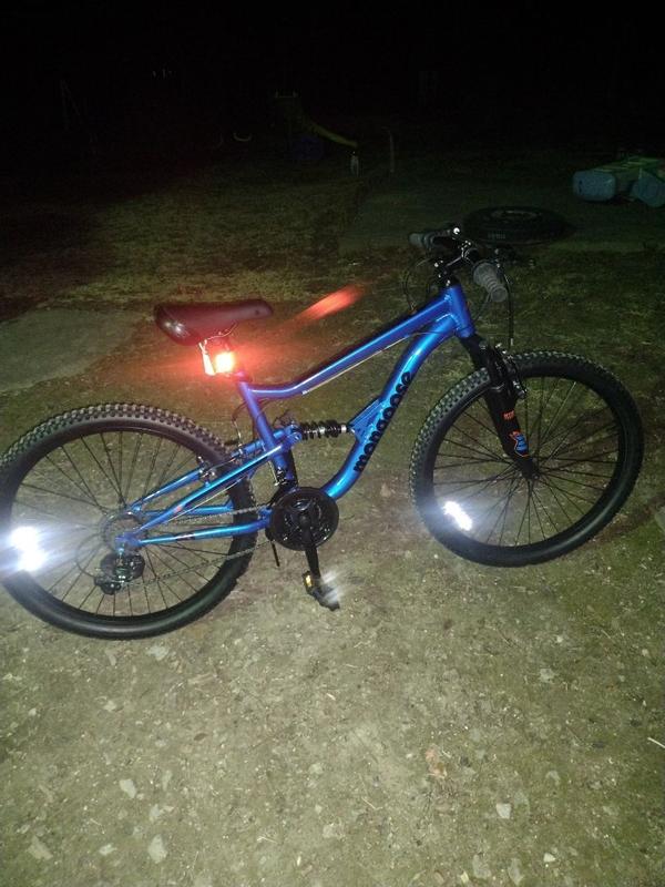 MONGOOSE 26 LIMESTONE BLUE MOUTAIN BIKE BLUE 21 SPEED Meijer