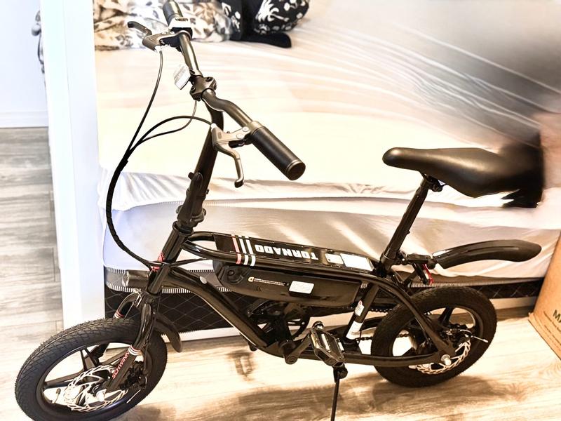 Tornado Compact Electric Bike | Foldable power for city cruising