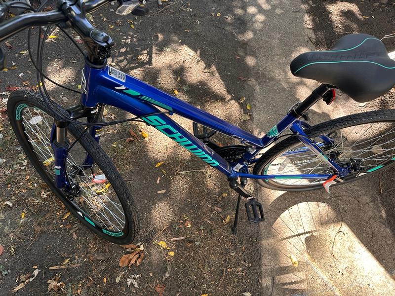 Schwinn Women's 700c 21-Speed GTX-2 Dual Sport Hybrid Bike, Blue