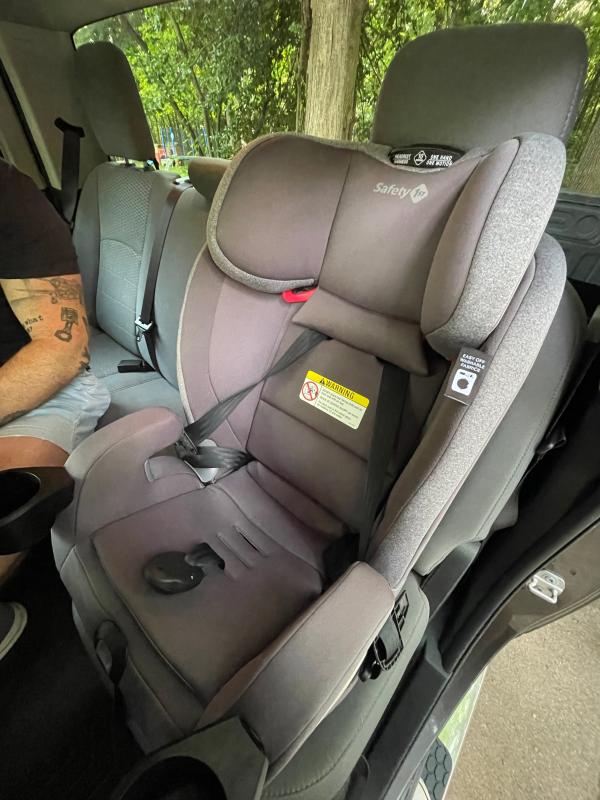 Hooks vs clips| Toddler setup (our kiddo is 2.5)| Comfortable material| Newborn setup