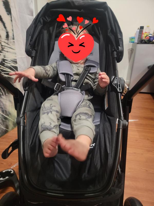 11 month old, 22lb baby.| 11 month old, 22lb baby. Still lots of head room.