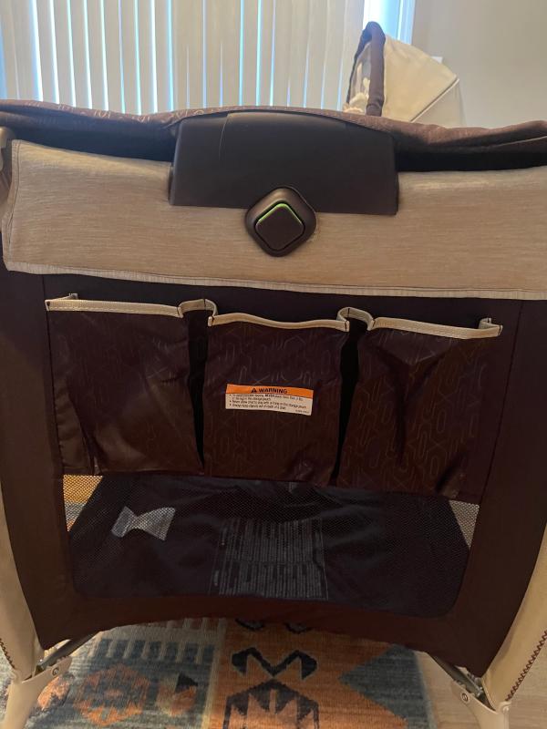 It's nice having the storage on the side of the changing table. Very accessible.| Comfortable and sleek!