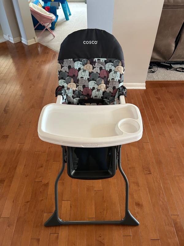 Only bottom strap| Compact to travel with| Cute design