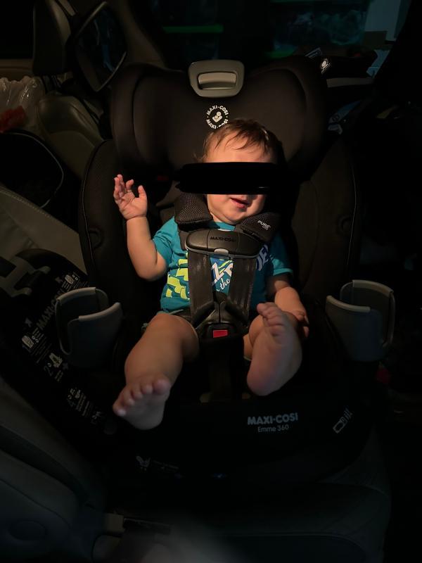 Rear Facing| Straight from the box| 360 spin