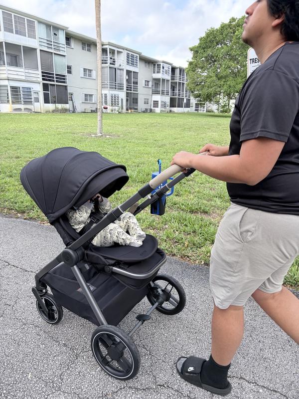 Review Thumbnail Image 1 384578240