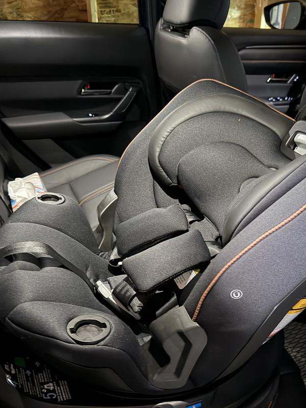 Customer carousel item 4.