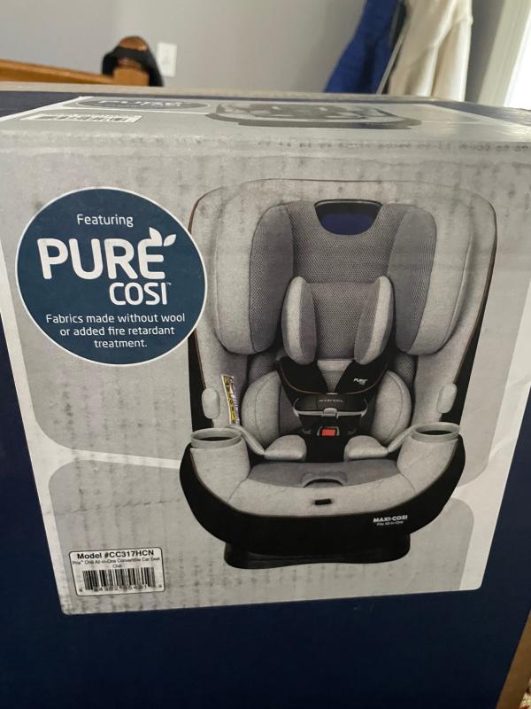 so excited for the new seat| magic clip chest strap| comfort and cup holder| space between driver seat and car seat is fairly tight