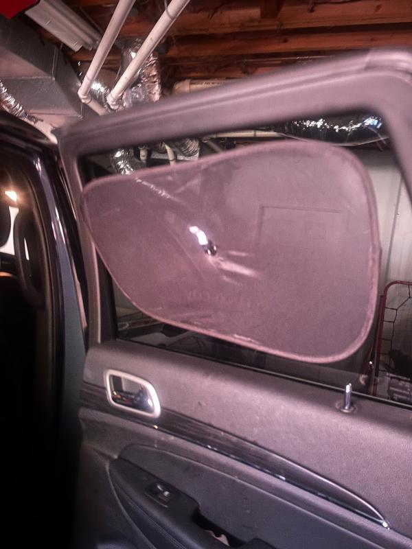 Instant shade on a sunny car ride| Easy to install