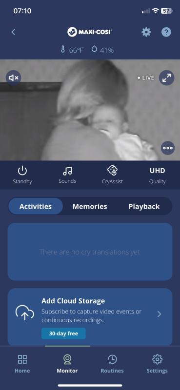 Video footage zoomed out. Full screen.| Video footage zoomed in. Full screen.| Breakdown of the CryAssist analysis on screen.| Standard view from app, video zoomed in. Thus was how I could figure out whether my baby was just calm or actually falling asleep!