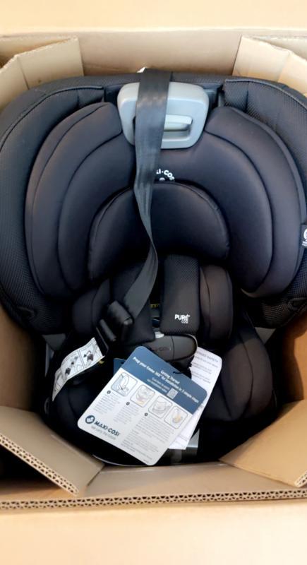 Rear Facing| Straight from the box| 360 spin