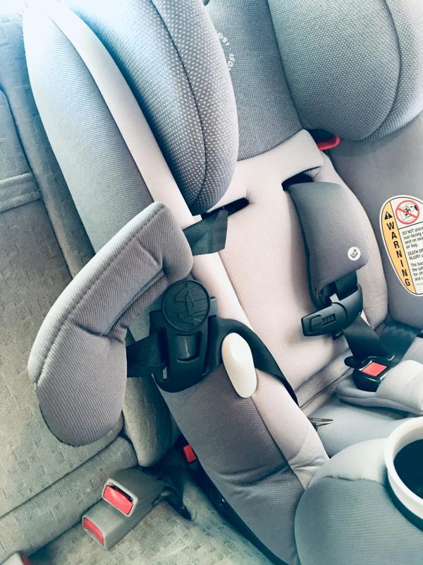 Customer photo for "Comfort, safety & style—Maxi Cosi may be my new go-to brand"