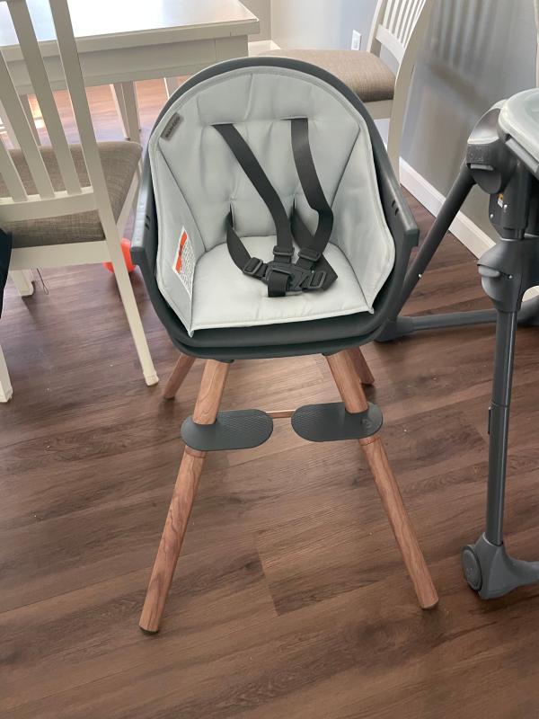 Size comparison! MOA on the left.| Easy to clean seat, adjustable straps, pretty straight back, comfortable cushion.| One of the many other ways to use the chair| Basic structure