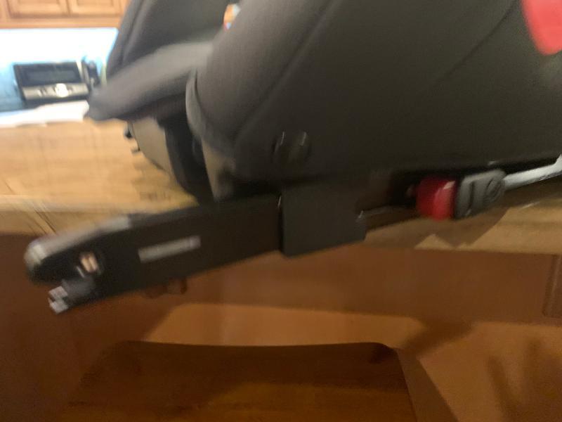 Britax comparison. Maxi is one thick body piece (right)| Happy boy!| Cushion is legit| Game changer with these sliding latches