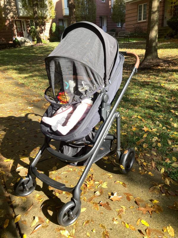 Baby can nap longer when fully reclined| Love the clean and chic design| The peekaboo window is my favorite feature!| The extendable canopy is good for blocking out debris/bugs, not so much sun.