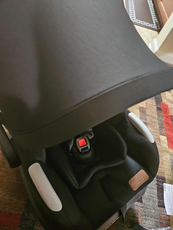 Sleek canopy| Access from the front under seat storage