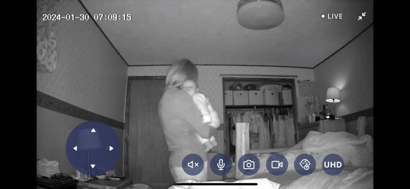 Maxi-Cosi See Pro Baby Monitor – Connected Home – CryAssist