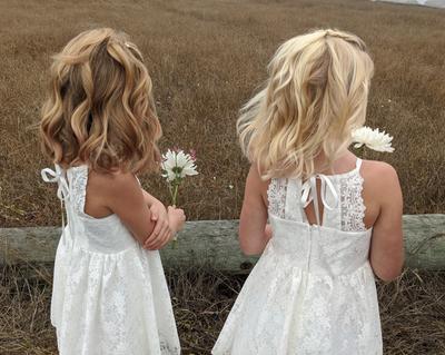 Cute Halter Lace Flower Girl Dresses for Beach Wedding GL1085