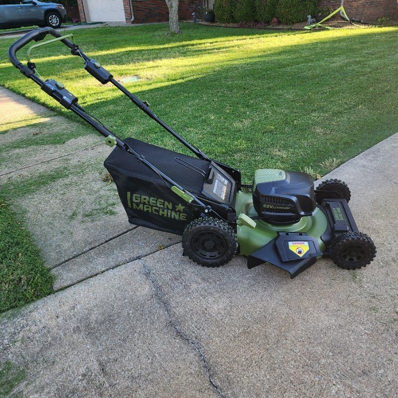 62V Cordless 23 RWD Self Propelled 3 in 1 High Wheel Walk Behind Mowe Green Machine USA