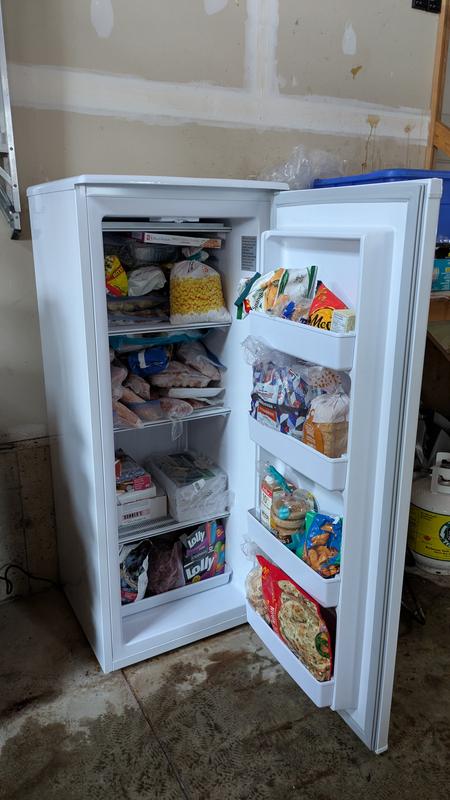 Premiere 8.5 cu. ft. Upright Freezer - DUFM085A3WP | Danby Canada