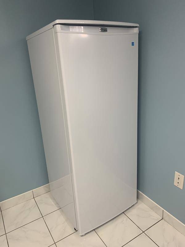Premiere 8.5 cu. ft. Upright Freezer - DUFM085A3WP | Danby Canada