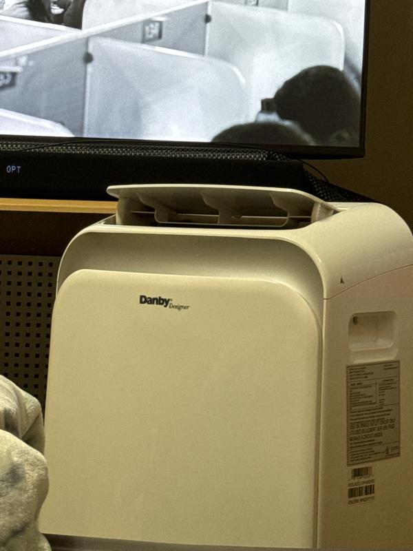 Danby Designer 14000 BTU Portable Air Conditioner DPA140HCB1WDD Danby Canada