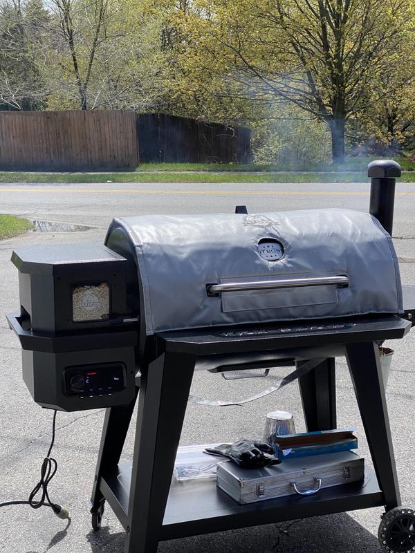 Pit Boss 1100 Series 20 in W x 2 in H Grey Electric Grill Cover in the Grill Covers department at Lowes