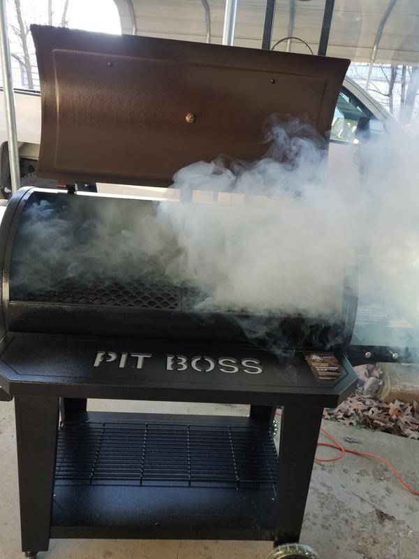 Outdoors : Pit Boss Sportsman 1100 Wood Pellet Grill - 1121 squ in of  cooking Space PBPEL110010566 10566