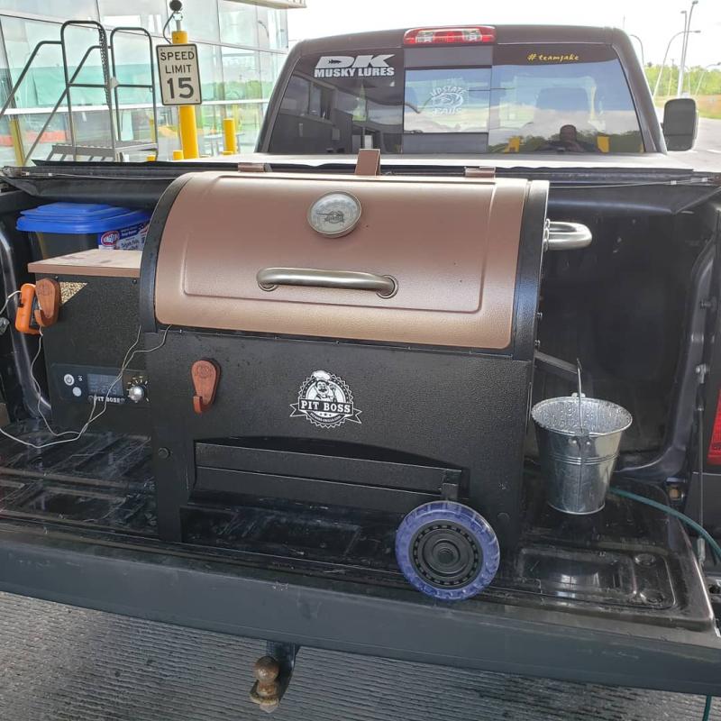 Pit Boss Tailgater - Wood Pellet Grill 