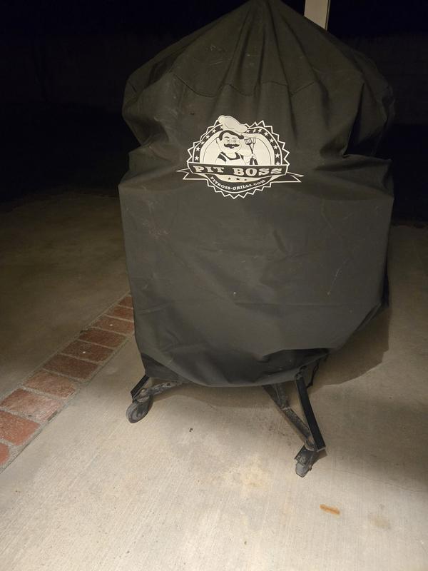 You can see the very tight fit because of the two side shelfs that are folded down.