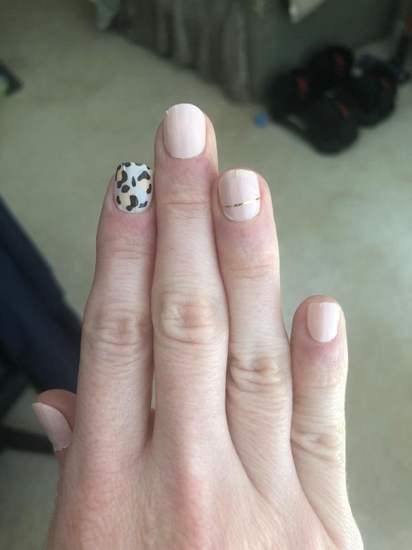 Customer carousel item 5.