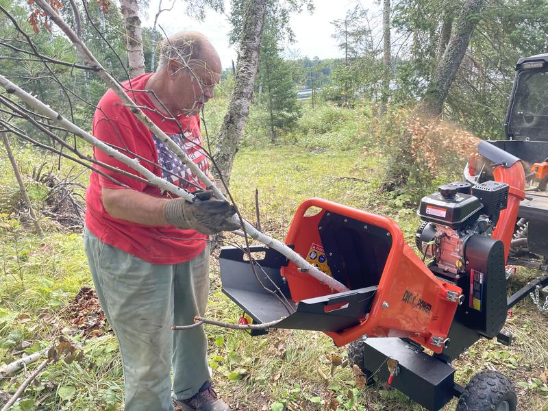 DK2 14 Kohler Gas Wood Chipper, 6-in Maximum Branch Diameter