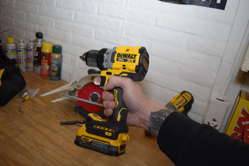 DEWALT 20V XR COMPACT DRILL DRIVER with POWERSTACK DCD800D1E1 from DEWALT -  Acme Tools