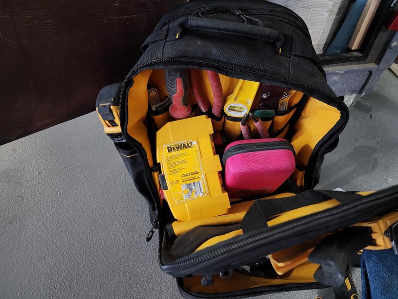 DEWALT Black- Yellow Polyester 7.75-in Zippered Backpack in the Tool Bags  department at