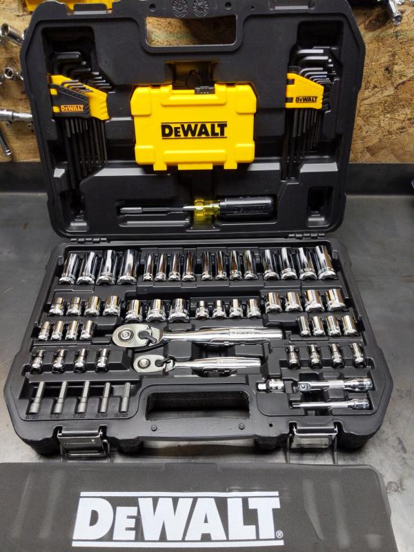 DeWALT - Combination Hand Tool Set: 108 Pc, Mechanic's Tool Set - 68707314  - MSC Industrial Supply