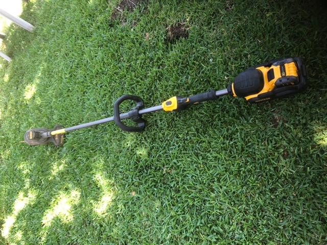 DeWalt 60V Max FlexVolt Cordless String Trimmer – Pass On The Gas