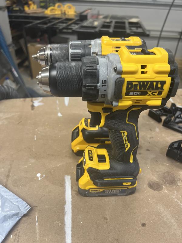 DEWALT DCD800P2T-QW Tournevis compact XR 18V ​​​​BRUSHLESS 2