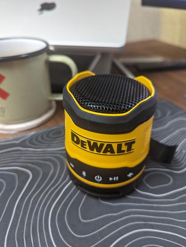 DEWALT 3-in Bluetooth Compatibility Indoor/Outdoor Portable Speaker ...
