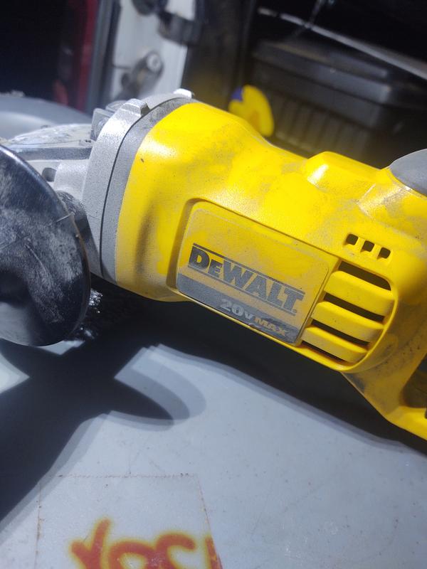 Dewalt 20v max lithium ion grinder tool kit online dcg412p2