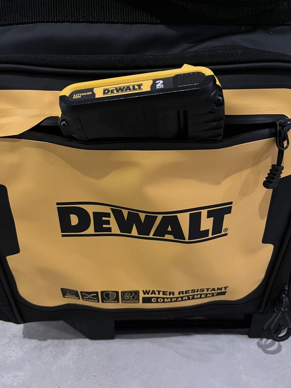 SAC À OUTILS 18 SUR ROUES DEWALT - DWST560107