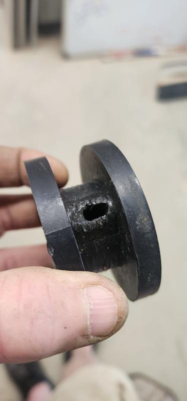 Entire spool housing is garbage!!