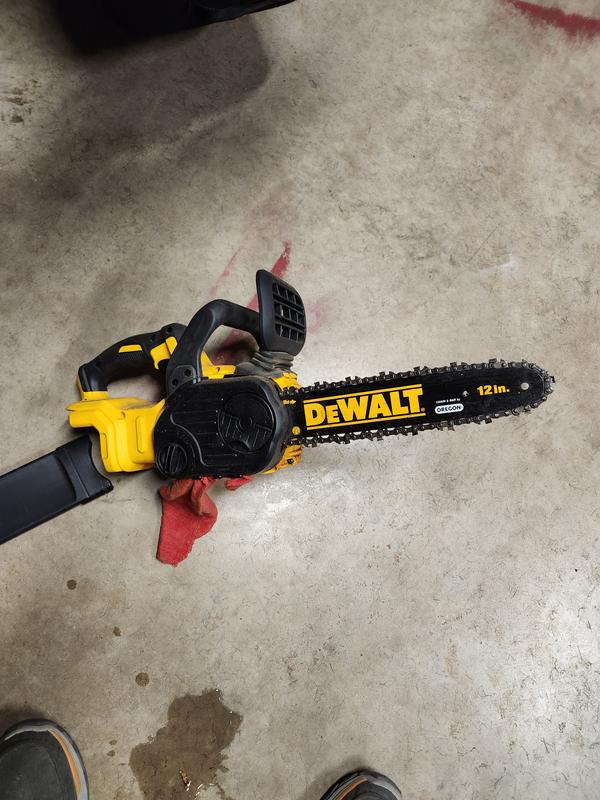 DeWalt Self Propelled Battery Powered Mower with 2 Flexvolt