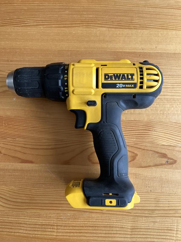 DeWalt - #DCD771C2 - 20V Max Cordless Drill / Driver Kit, Compact