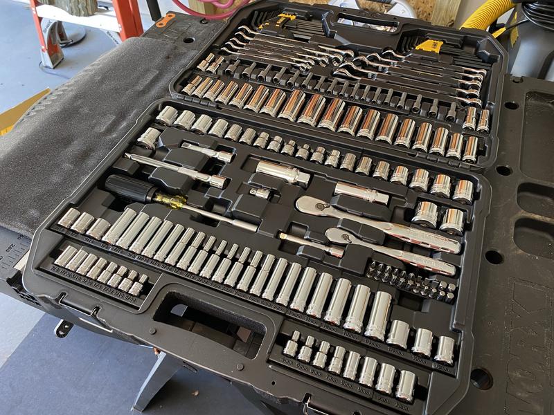 172 pc. Mechanics Tool Set DEWALT