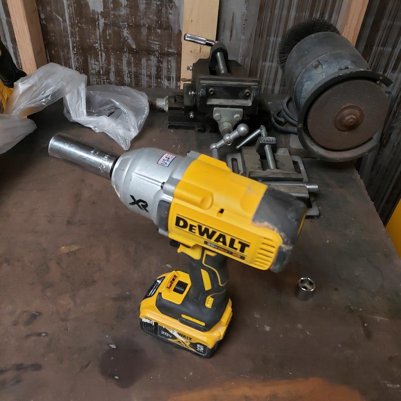 DEWALT XR 20 volt Max Variable Speed Brushless 1 2 in Drive