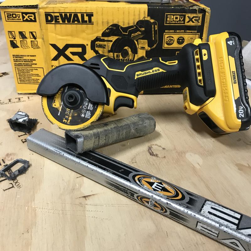 DEWALT XR 3-in 20-volt Max Trigger Switch Brushless Cordless Cut-off Tool (Tool  Only) in the Angle Grinders department at