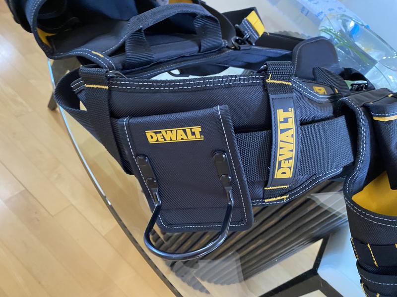 Professional Tool Rig With Suspenders | DEWALT