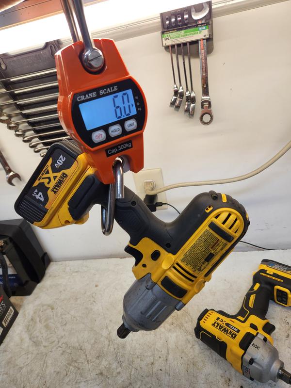 DEWALT, 20V MAX* XR 1/2in. Mid-Range Impact Wrench Kit, Drive Size 1/2 in,  Volts 20, Battery Type Lithium-ion, Model# DCF891Q1