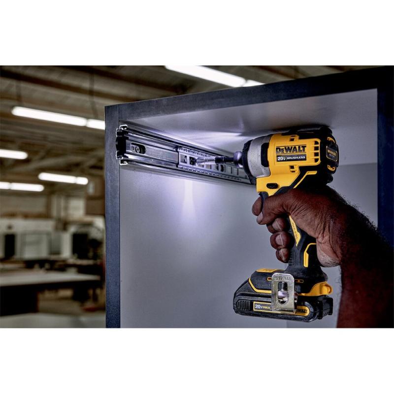 ATOMIC 20V MAX Brushless Cordless Compact 1 4 in. Impact Driver Kit DEWALT