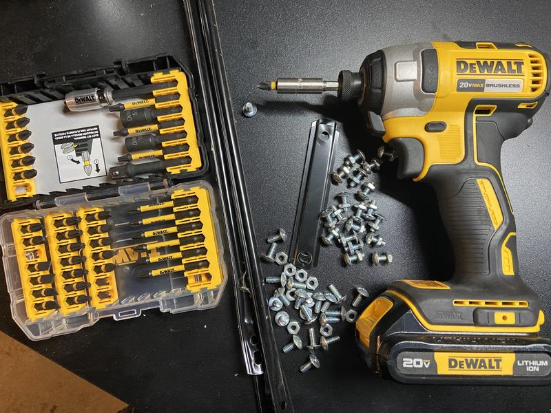 DeWalt DCF787C2 20V MAX* Brushless 1/4 Cordless Impact Driver Kit